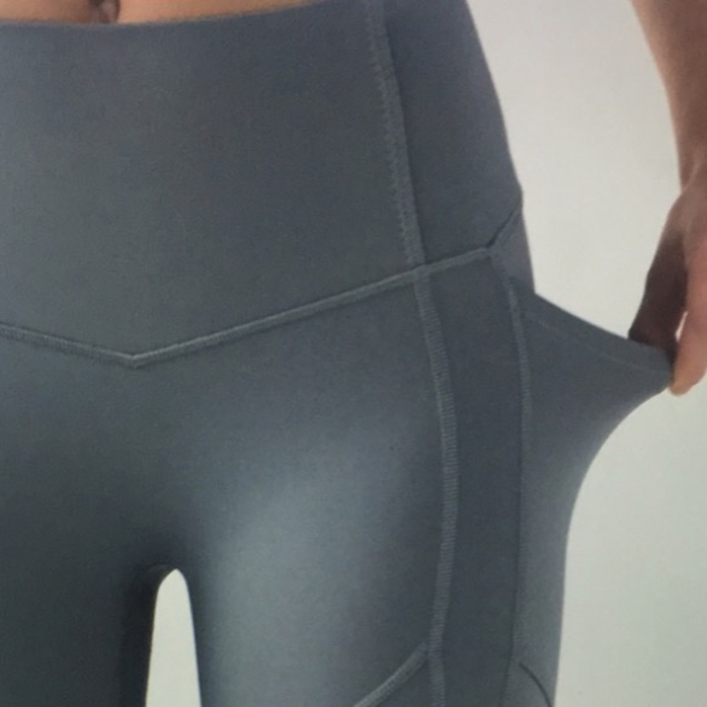 lululemon all the right places
